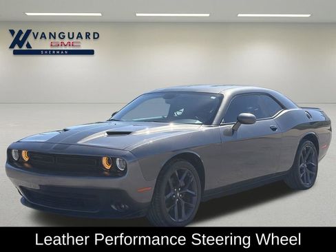 Used 2023 Dodge Challenger SXT w/ Blacktop Package image 3