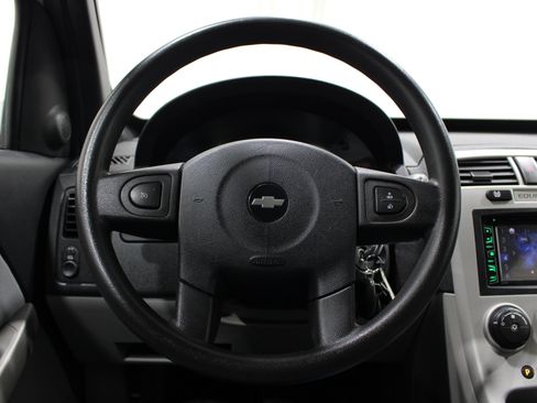 Used 2006 Chevrolet Equinox LT FWD image 10