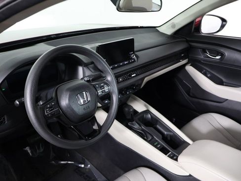 Used 2023 Honda Accord EX image 27