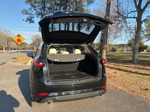 Used 2025 MAZDA CX-5 AWD 2.5 S w/ Preferred Package image 18