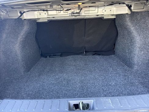 Used 2025 Nissan Versa SV FWD image 18