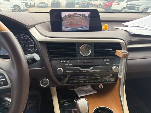 Used 2019 Lexus RX 350 FWD w/ Premium Package image 9