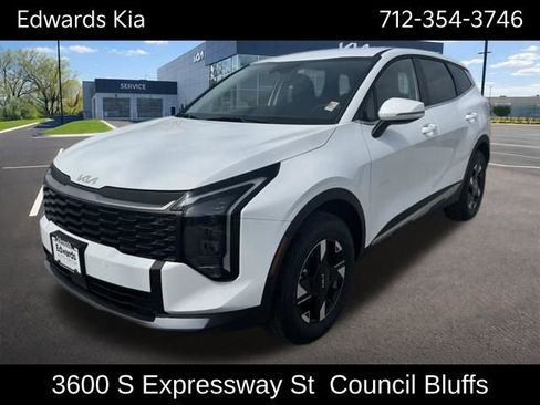 New 2026 Kia Sportage LX AWD/4WD image 1