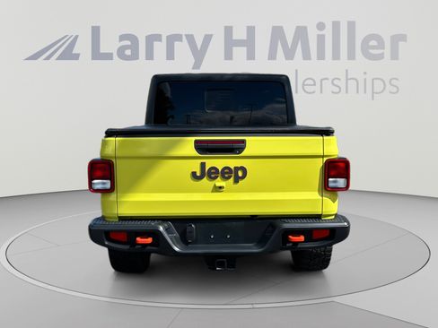 Used 2023 Jeep Gladiator Mojave w/ Cold Weather Group AWD/4WD image 4
