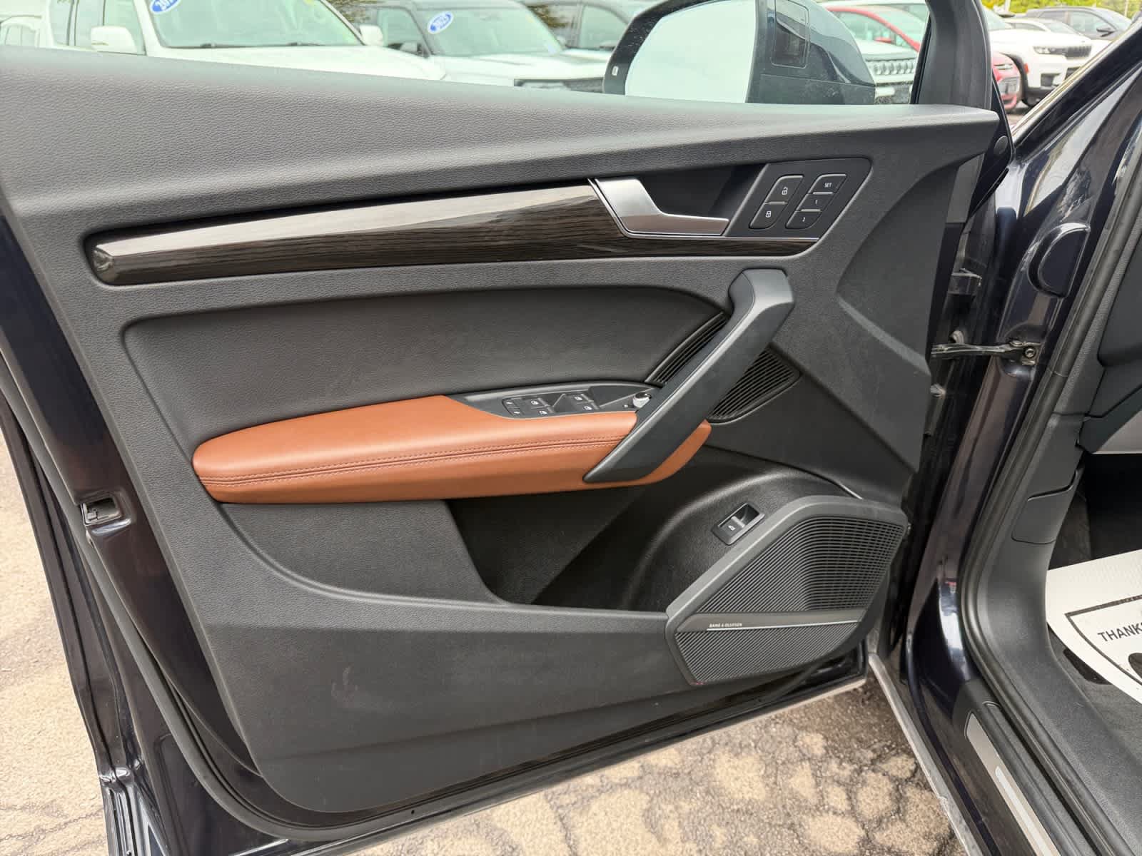 Used 2019 Audi Q5 2.0T Premium Plus w/ Premium Plus Package AWD/4WD image 12