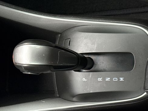 Certified 2022 Chevrolet Trax LT w/ Premium Seat Package image 12