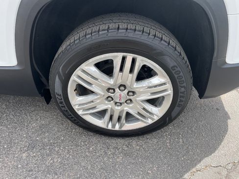 Used 2019 GMC Acadia SLT FWD image 47