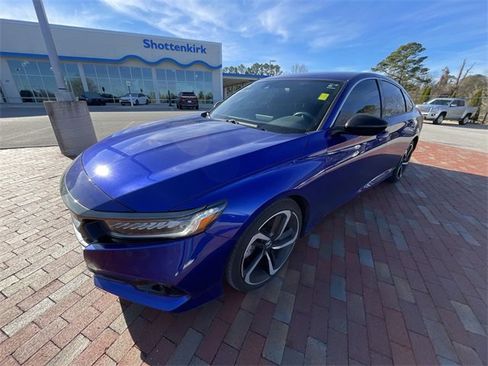 Certified 2022 Honda Accord Sport image 9