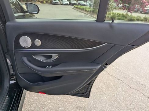 Used 2023 Mercedes-Benz E 450 4MATIC Sedan image 38