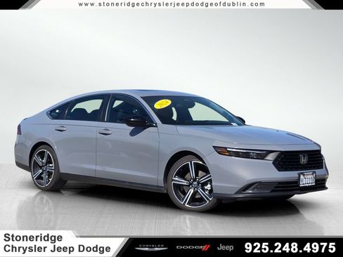 Used 2024 Honda Accord Sport image 1