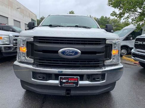 Used 2017 Ford F350 XL w/ Power Equipment Group AWD/4WD image 4