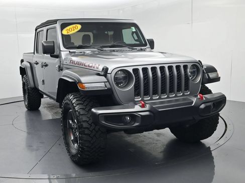 Used 2020 Jeep Gladiator Rubicon AWD/4WD image 2