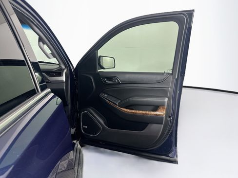 Used 2018 Chevrolet Tahoe Premier RWD image 35