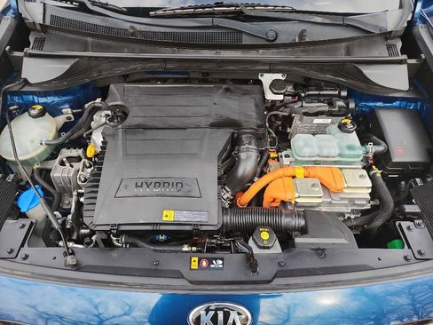 Used 2019 Kia Niro Touring image 38