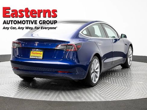 Used 2020 Tesla Model 3 Standard Range RWD image 5