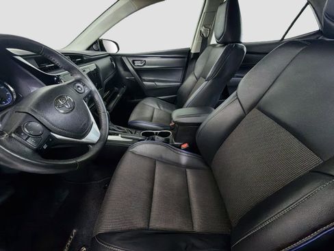 Used 2017 Toyota Corolla SE FWD image 13