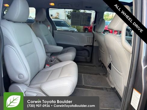 Used 2020 Toyota Sienna XLE w/ XLE Navigation Package AWD/4WD image 14