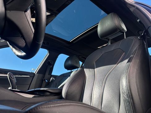 Used 2019 BMW 540i w/ Convenience Package image 10