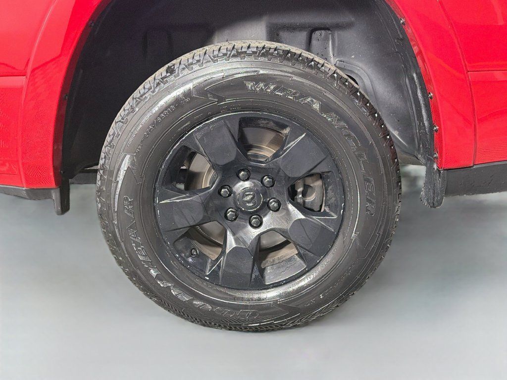 Used 2025 RAM 1500 Big Horn AWD/4WD image 30