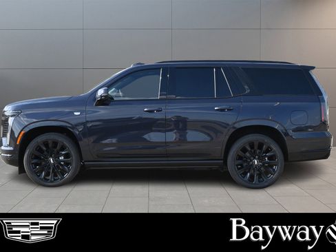 New 2025 Cadillac Escalade Sport Platinum w/ LPO, ONYX Package image 4