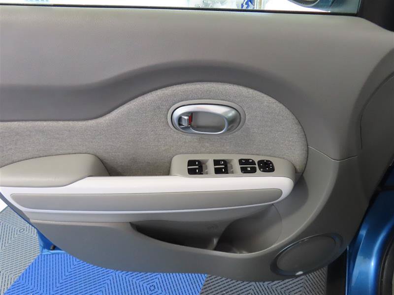 Used 2017 Kia Soul EV FWD image 17