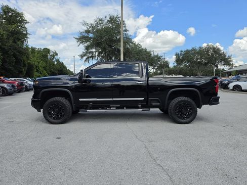 Used 2024 Chevrolet Silverado 3500 High Country w/ High Country Premium Package AWD/4WD image 6