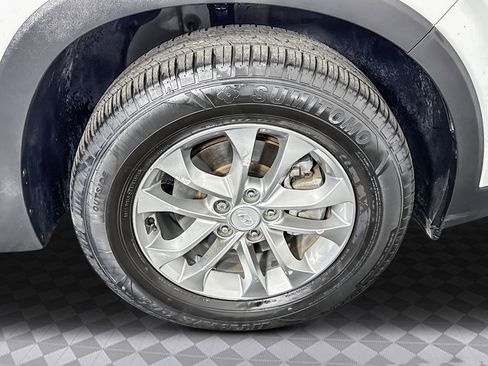 Used 2019 Hyundai Santa Fe SE image 36