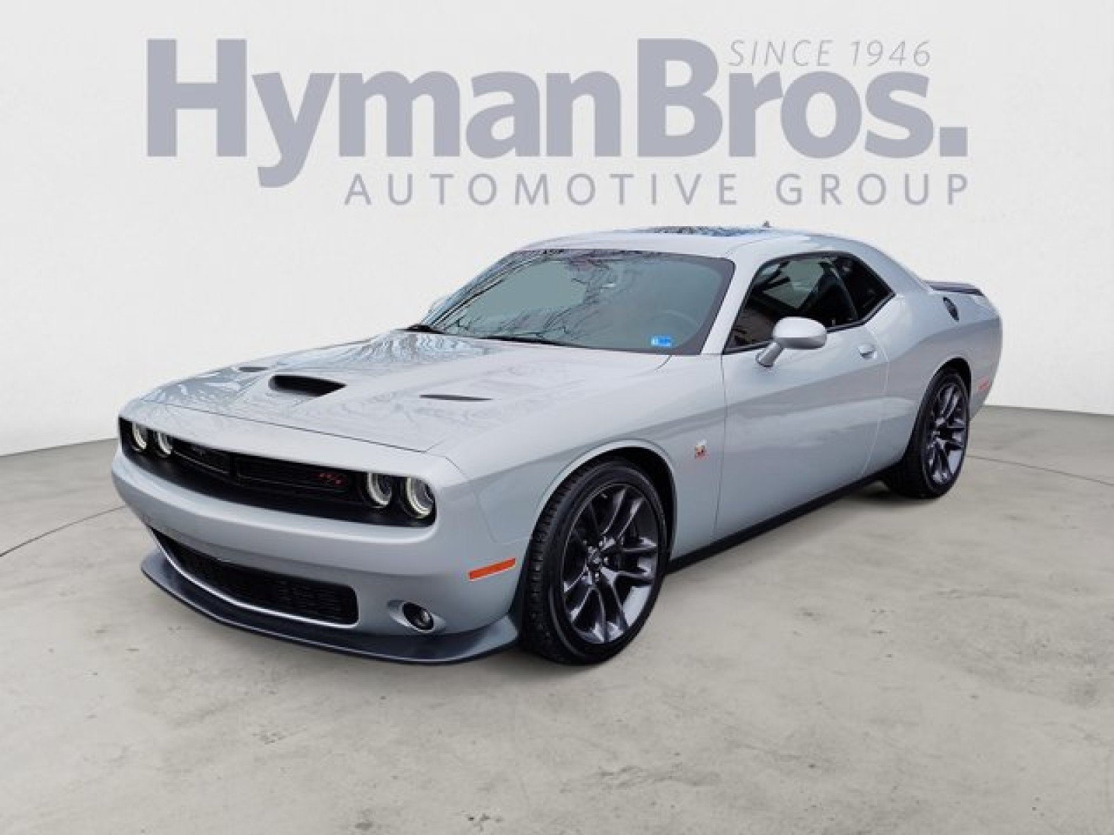 Used 2023 Dodge Challenger R/T Scat Pack w/ Plus Package RWD image 7