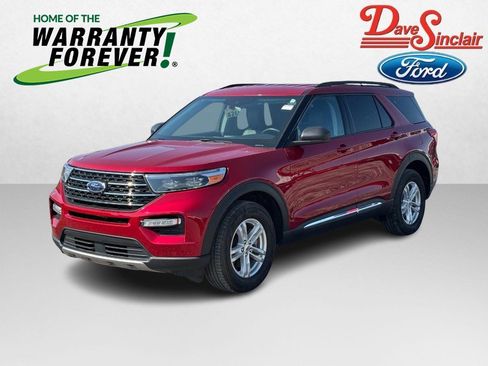 Used 2023 Ford Explorer XLT w/ Equipment Group 202A AWD/4WD image 1