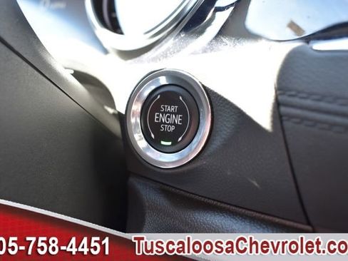 Used 2023 Buick Encore GX Essence w/ Experience Buick Package image 41