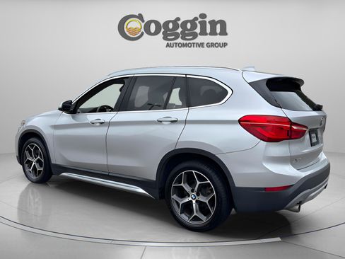 Used 2018 BMW X1 sDrive28i image 3