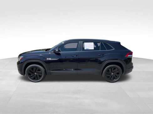 Used 2022 Volkswagen Atlas Cross Sport SE FWD image 4