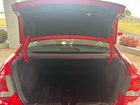 Used 2016 Chevrolet Cruze LT image 22