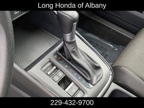 Used 2025 Honda CR-V LX image 20
