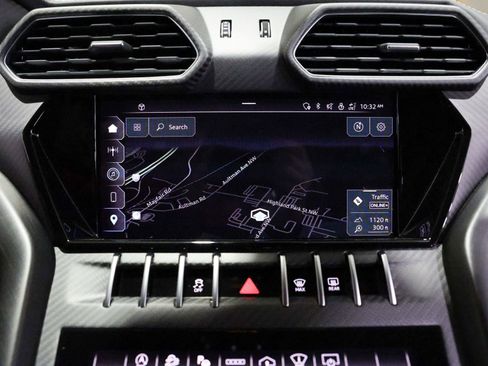 Used 2023 Lamborghini Urus Performante image 50