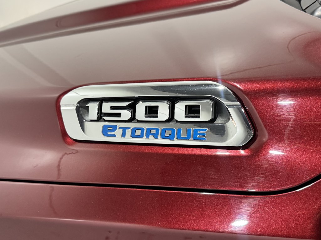 Used 2022 RAM 1500 Big Horn AWD/4WD image 30
