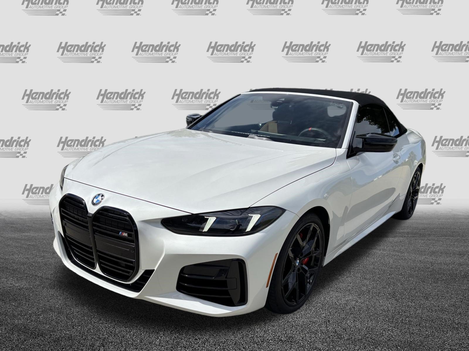 Certified 2025 BMW M440i Convertible w/ Premium Package RWD image 5