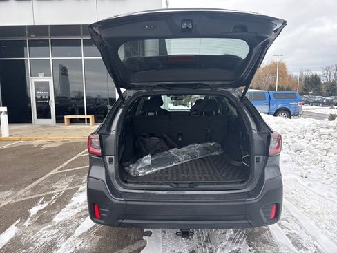 Used 2020 Subaru Outback Premium w/ Popular Package #1 image 15