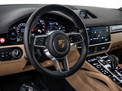 Certified 2023 Porsche Cayenne Platinum Edition AWD/4WD image 14