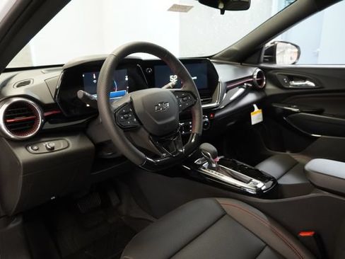 New 2026 Chevrolet Trax RS w/ Sunroof Package FWD image 6