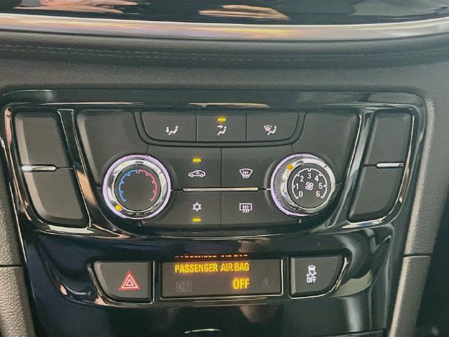 Used 2022 Buick Encore Preferred w/ Safety Package FWD image 23