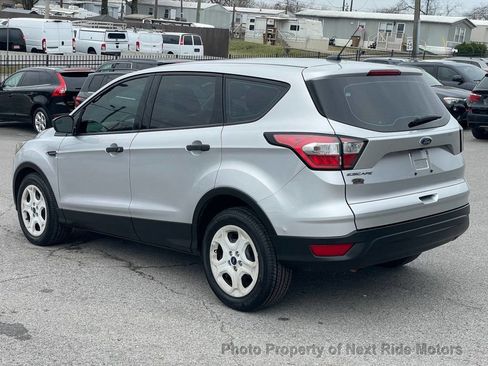 Used 2018 Ford Escape S image 5