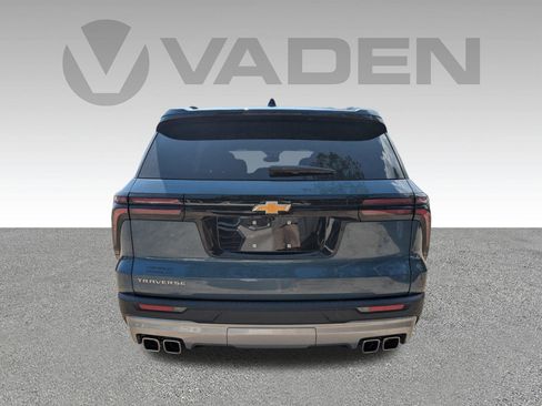 New 2025 Chevrolet Traverse LT w/ Driver Confidence Package image 32