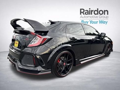 Used 2018 Honda Civic Type R image 7