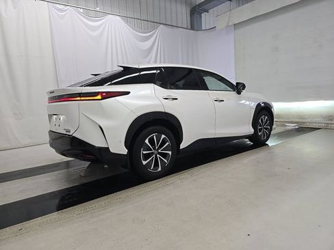 Used 2023 Lexus RZ 450e Premium w/ Technology Package AWD/4WD image 9