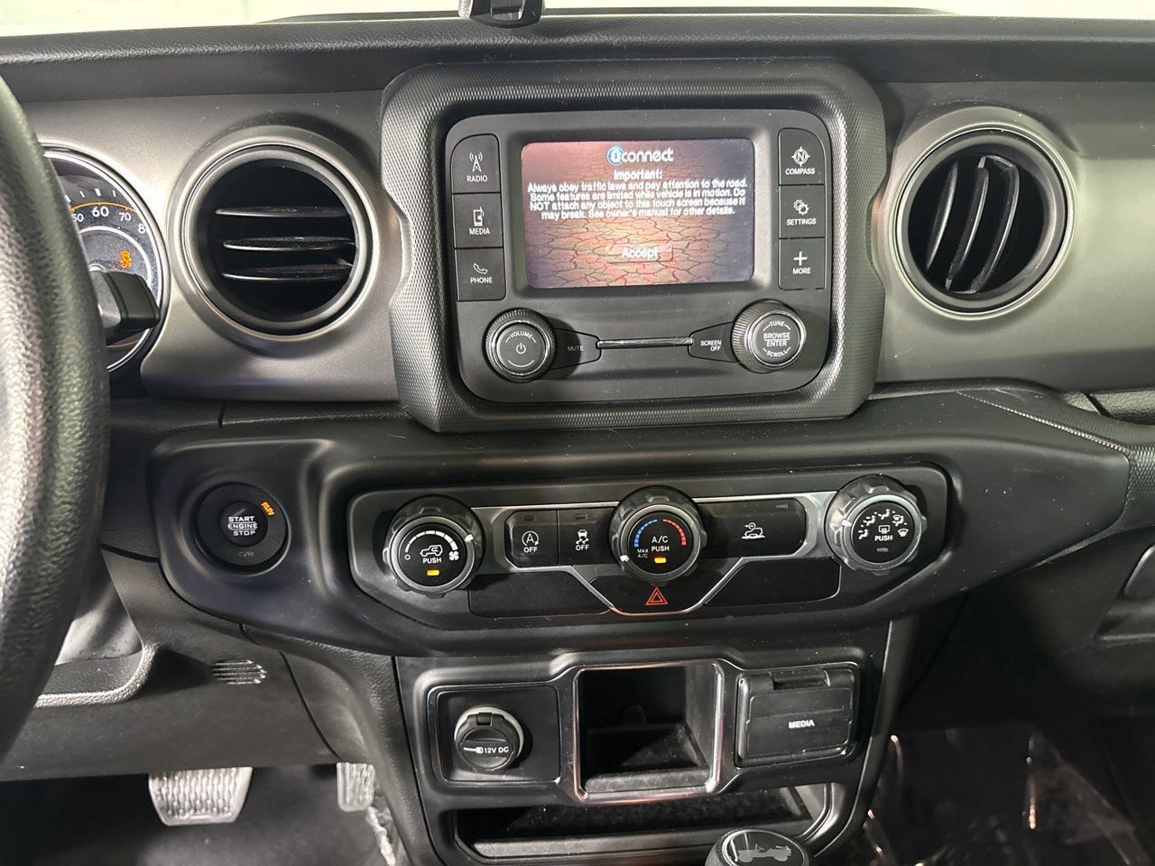 Used 2021 Jeep Wrangler Sport AWD/4WD image 17