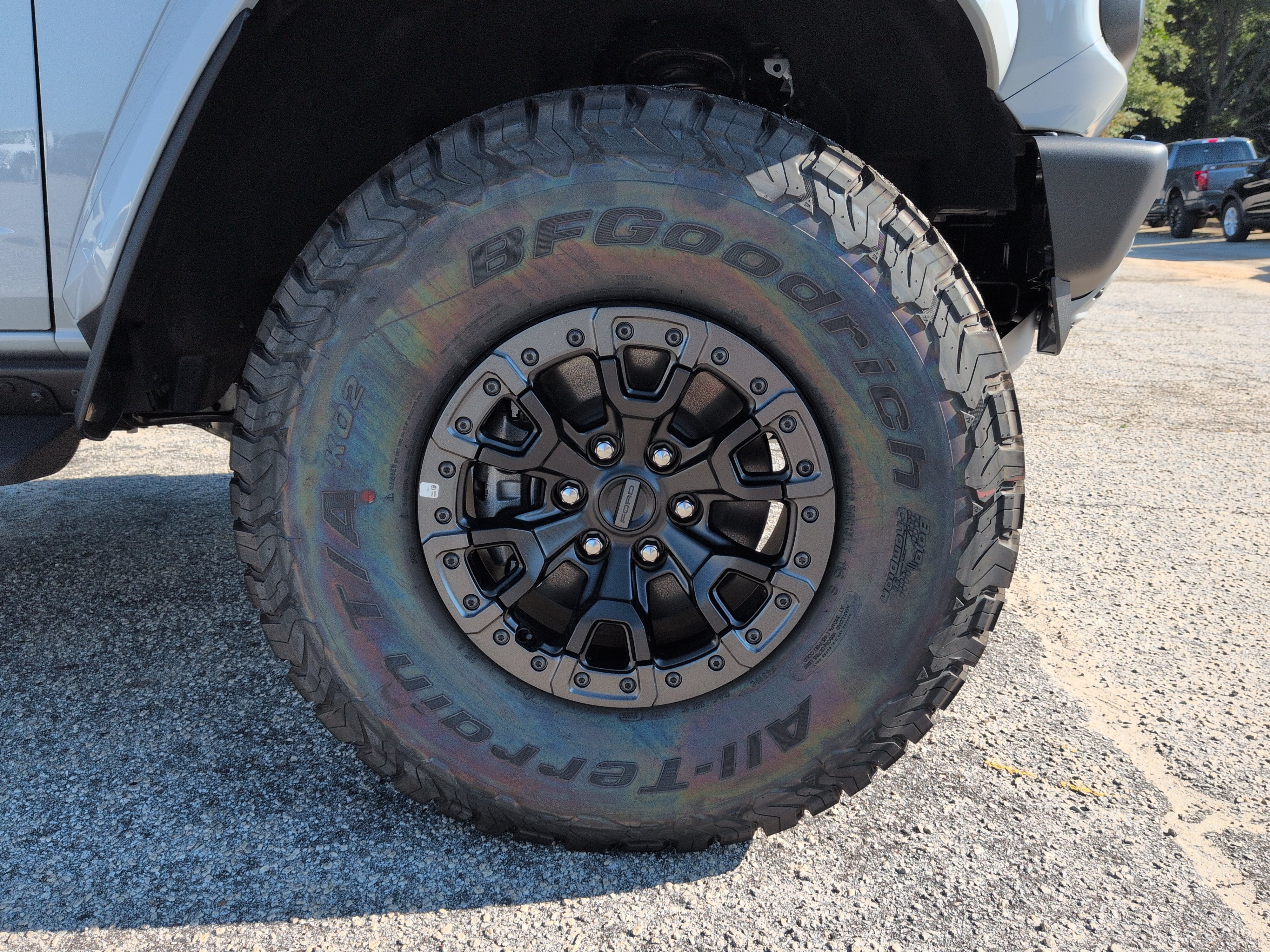 New 2026 Ford Bronco Raptor w/ Interior Carbon Fiber Pack AWD/4WD image 9