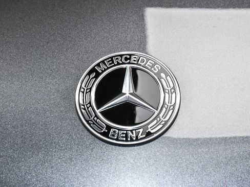 Used 2025 Mercedes-Benz GLS 450 4MATIC image 97