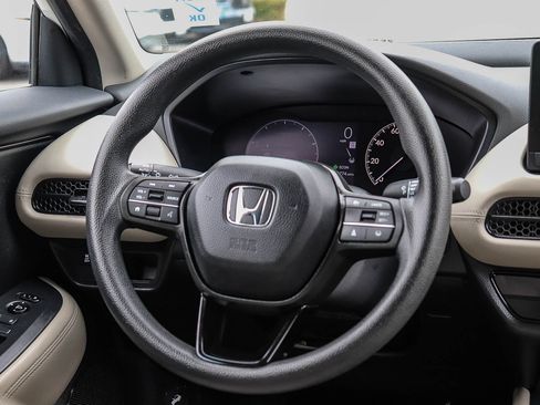 Certified 2024 Honda HR-V LX image 18