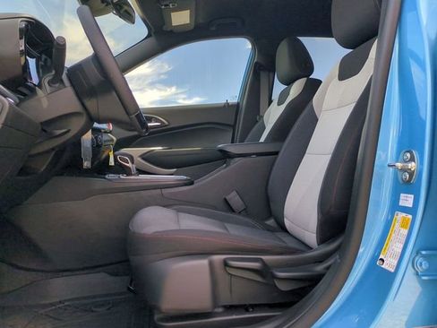 Used 2026 Chevrolet Trax RS w/ Driver Confidence Package image 21